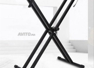 دعم بيانو مزدوج