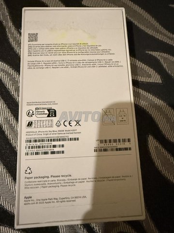 iPhone 17 air sky blue 256go