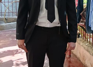 Costume noir neuf / بذلة رسمية سوداء جديدة