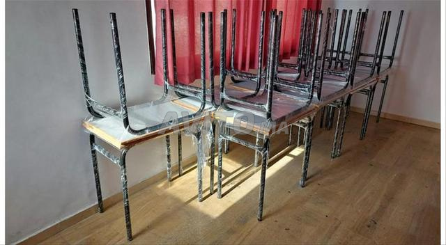 Fabrication mobilier scolaire table chaise AD