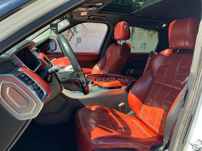 Range rover sport back starches