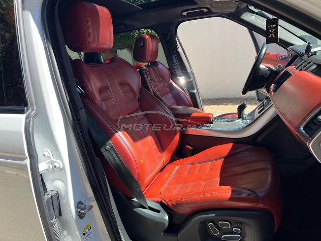 Range rover sport back starches