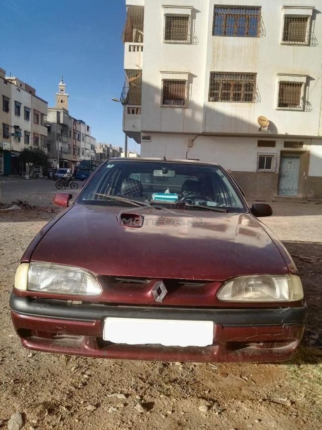 Renault 19