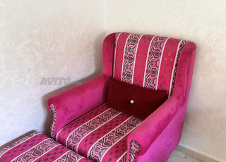 Vente fauteuil et son pouf