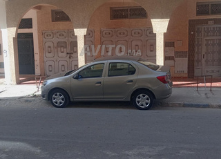 Dacia Logan Diesel Manuelle 2016 à Bouznika