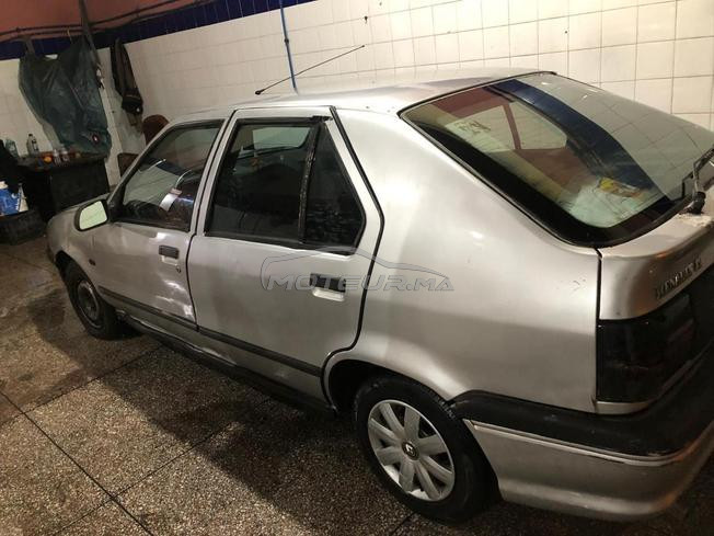 Renault 19