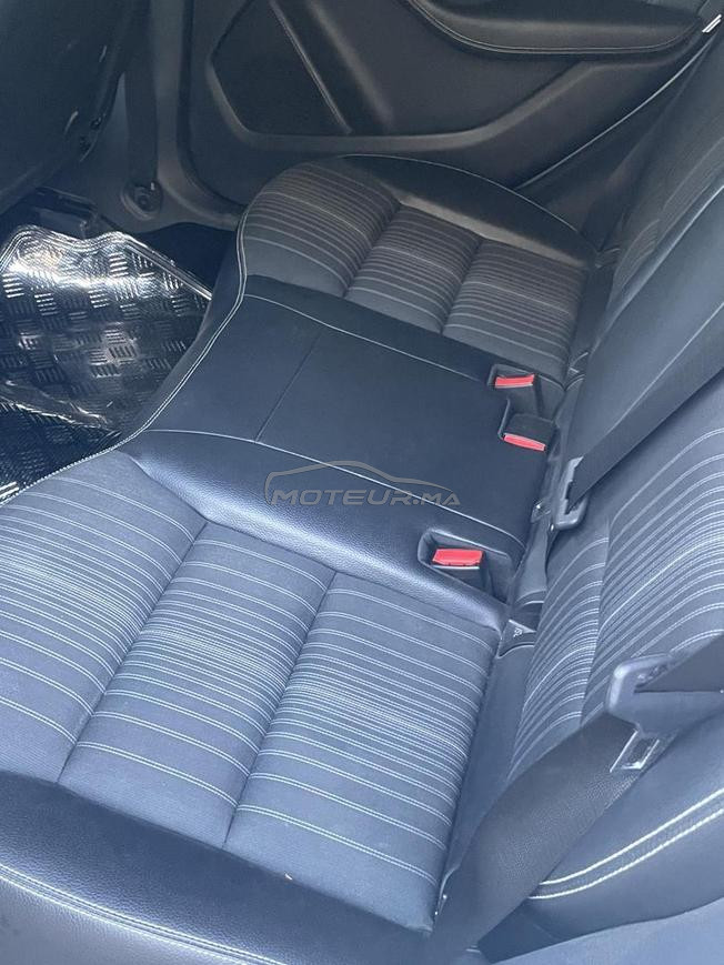 voiture mercedess class b 180