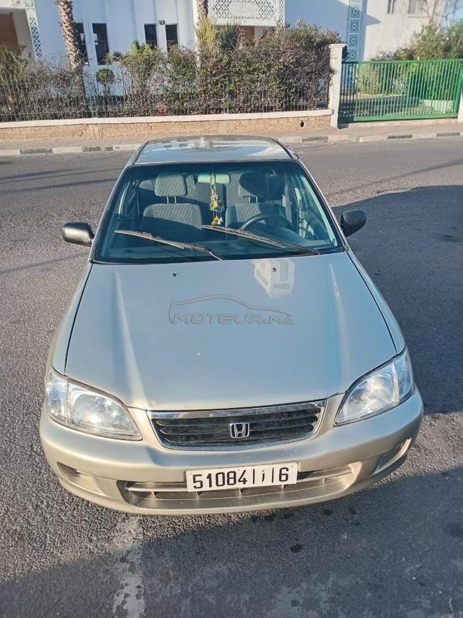 Honda Civic Essence Automatique 2001 à Casablanca