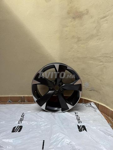 جنوط 18 بوصة CUPRA LEON 2025 - 2