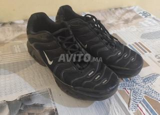 حذاء أسود TN