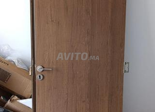 À vendre - Fenêtres et portes en excellent état