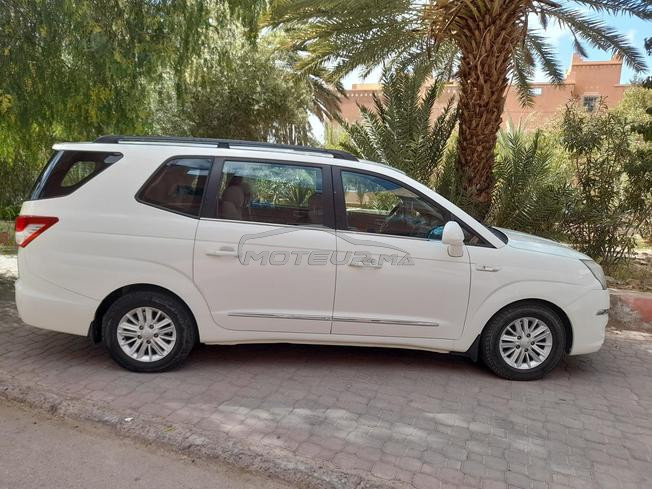 Voiture Sangyoung modèle 2015