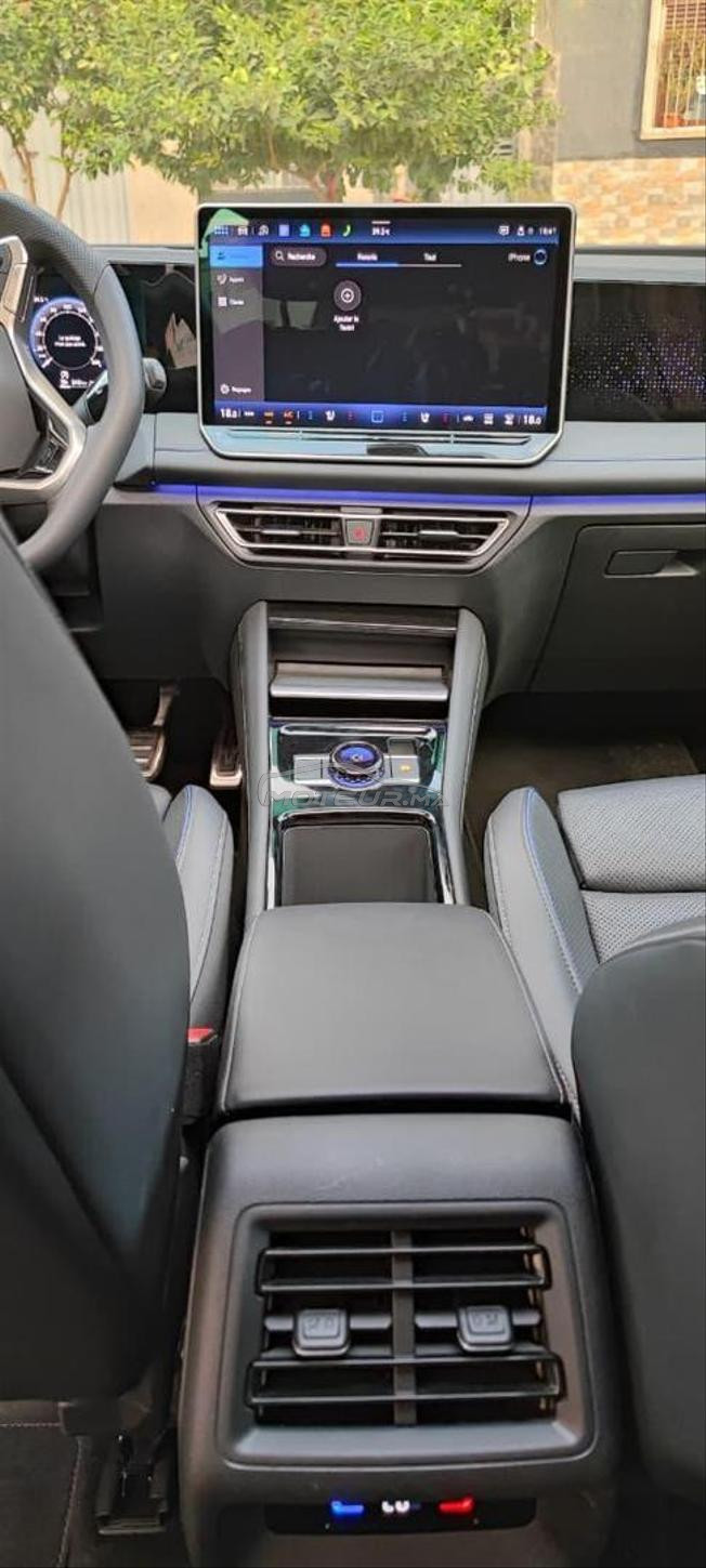 VOLKSWAGEN TIGUAN R-LINE BLACK 