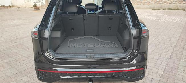 VOLKSWAGEN TIGUAN R-LINE BLACK 