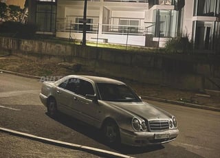 Mercedes Callas E220 W210
