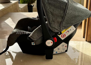 Poussette 2 pièces  &  Youpala Relax Piano Neuf