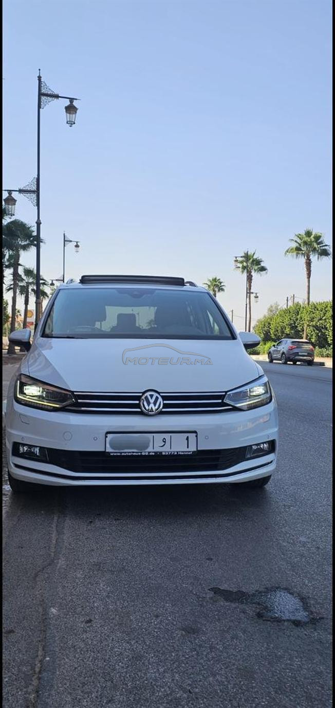 Volkswagen touran 2016 R linge