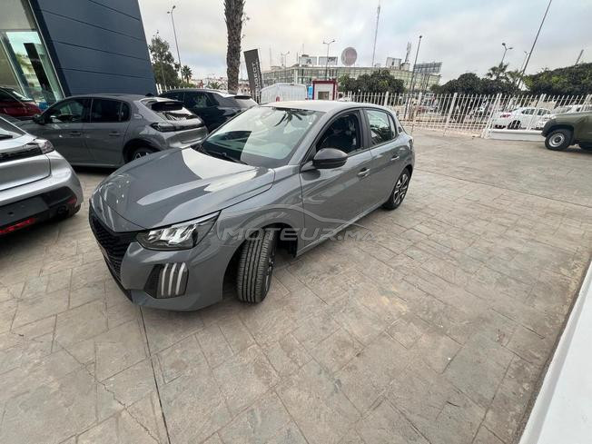 Excellente Peugeot 208 M 2024 à Casablanca