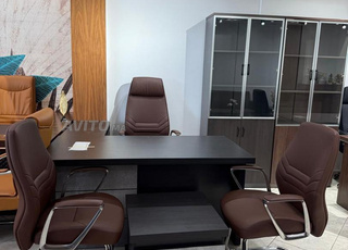 bureau/comptoir/table de réunion