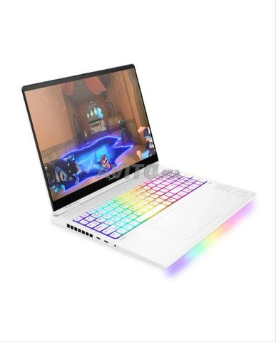 HP OMEN MAX 16 Ultra 9 RTX 5080 32Go SSD 1To - 2