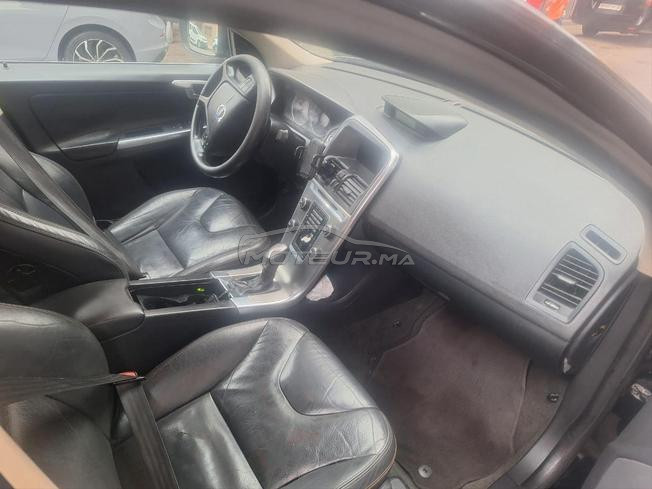 voiture volvo x60