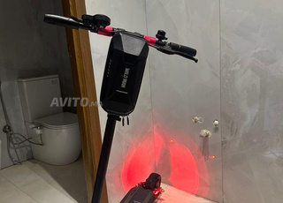 سكوتر كهربائي