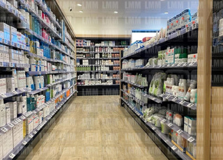 rayonnage pharmacie M N