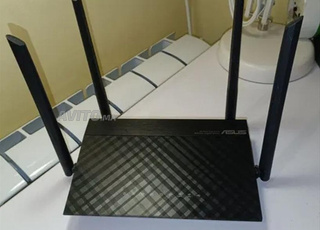 Routeur ASUS RT-AC58U Gigabit Wi-Fi très bon état
