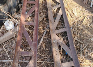 سارية حديدية