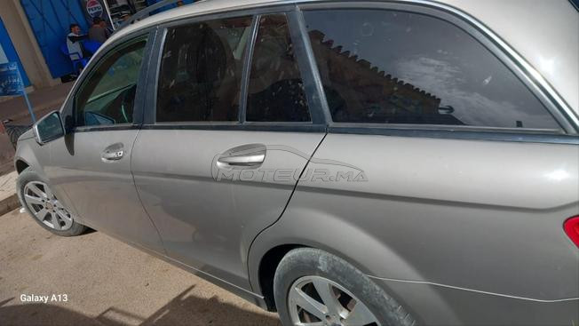 Mercedes-Benz 220 Diesel Manuelle 2009 à Oujda
