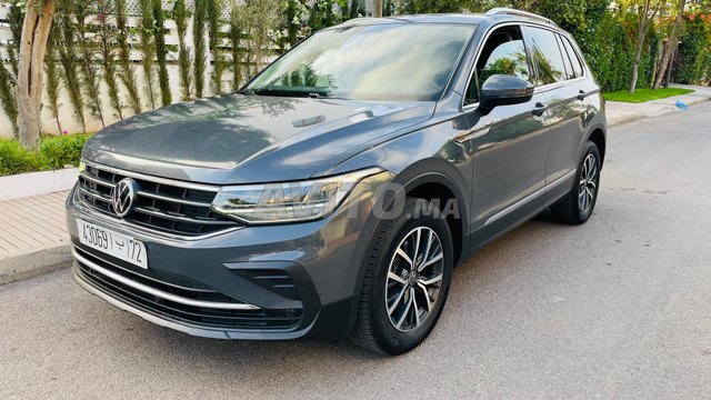 Volkswagen Tiguan caratline