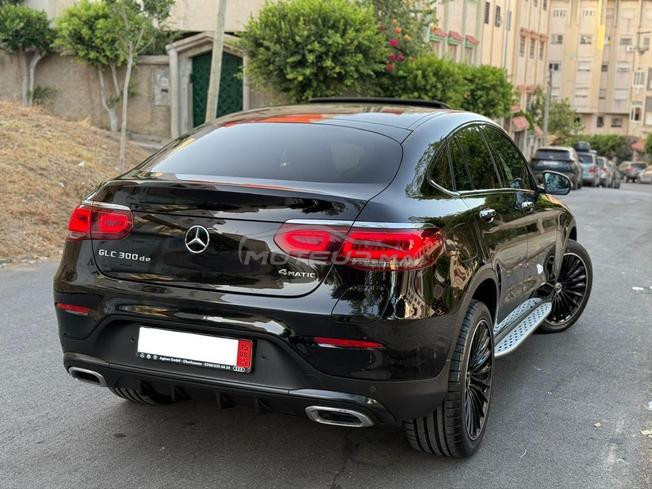 glc 300 d modl 2022 d 2025 mrhbaa n9iya bzaf 