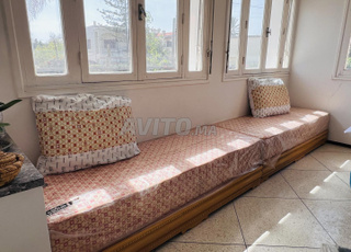 5 Richbond Mesidor avec des cadres en bois