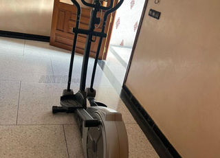 Vélo elliptique à vendre en très bon état