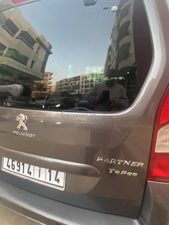 Peugeot Partner Diesel Manuelle 2018 à Fès