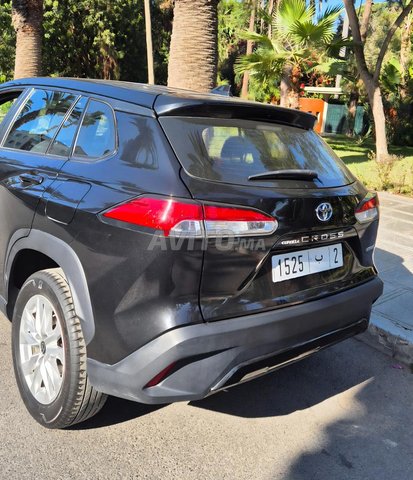 TOYOTA COROLLA CROSS HYBRID BAS KILOMÈTRAGE