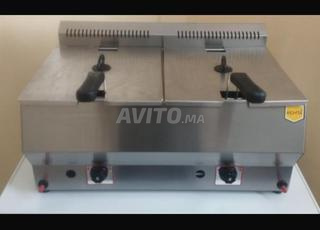 Friteuse à gaz professionnel 16L