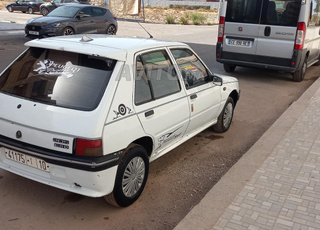 Peugeot 205