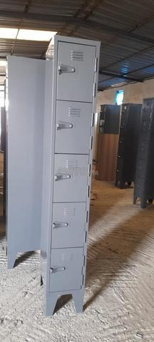 Casier pour vestiaire 5 portes et 6 portes enstock