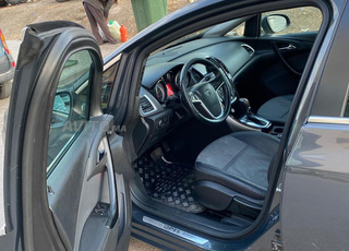 Opel Astra Diesel Automatique 2015 à Rabat