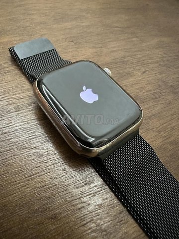 ساعة Apple Watch Series 8 45mm stainless steel Gps