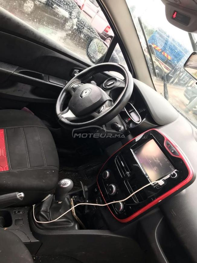 Clio 4 model 2016  sbagha dyal dar mkasebha 