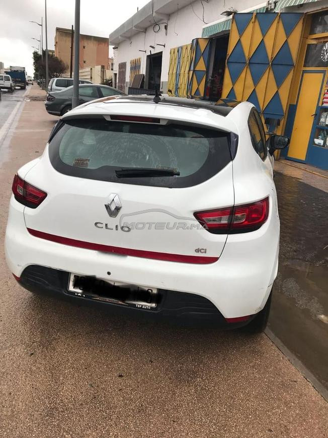 Clio 4 model 2016  sbagha dyal dar mkasebha 