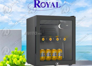 رويال ميني بار 50 لتر بباب زجاجي قابل للانعكاس