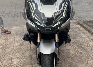 Honda adv 350