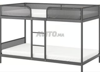 سرير بطابقين