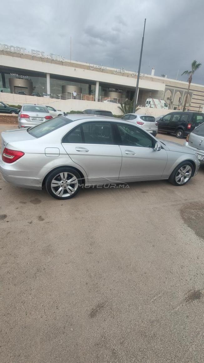 Mercedes-Benz 220 Diesel Manuelle 2013 à Fès