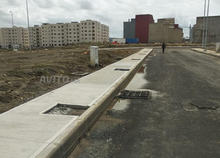 بقعة أرضية قرب المحطة الطرقية