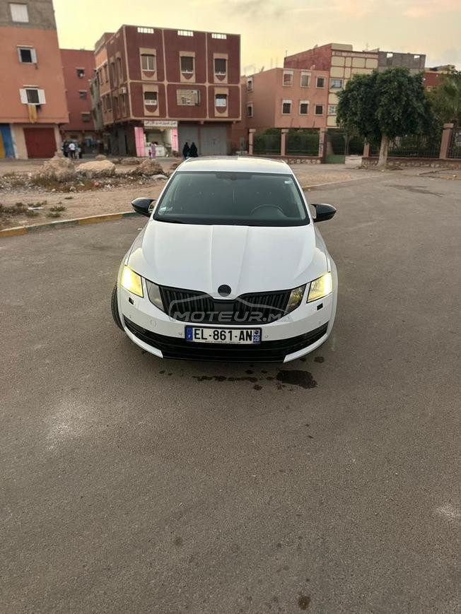Skoda Octavia Diesel Automatique 2017 à Agadir