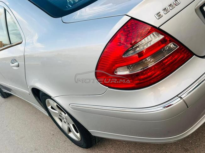 Mercedes benz E220 cdi